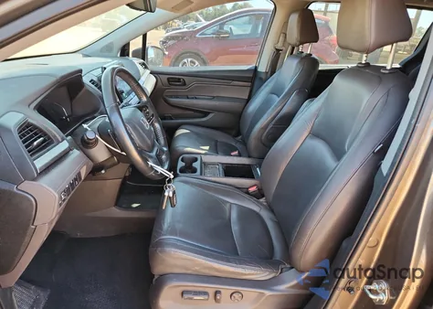 2019 Honda Odyssey Exl z USA, uszkodzony, nr VIN 5FNRL6H76KB009731